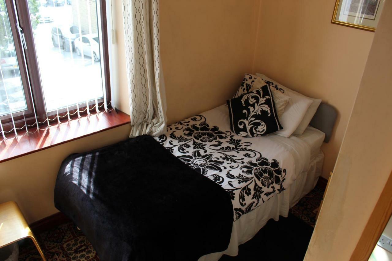 Peakdale Lodge Glossop Dış mekan fotoğraf